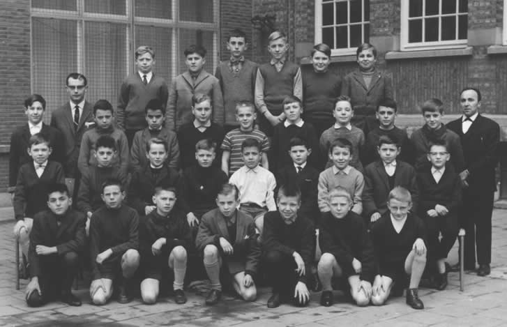 Sint-Pieterscollege Jette, 2e rij, 2e L
