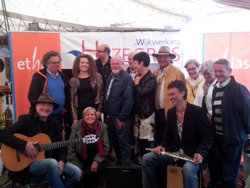 Persconferentie Kleinkunstfestival Oostende op Mercator. Met o.m. in midden Jo Lemaire. Mei 2015